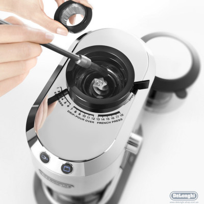 Кавомолка Delonghi KG 520 M Dedica Кавомолка Delonghi KG 520 M Dedica