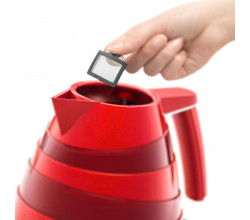 Kettle Delonghi KBA2001 R