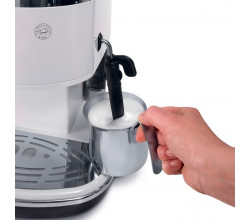 Кофемашина Delonghi ECO310 W
