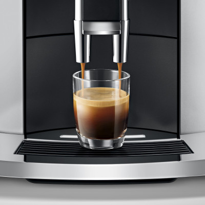 Кавомашина Jura E6 Platin Кавомашина Jura E6 Platin